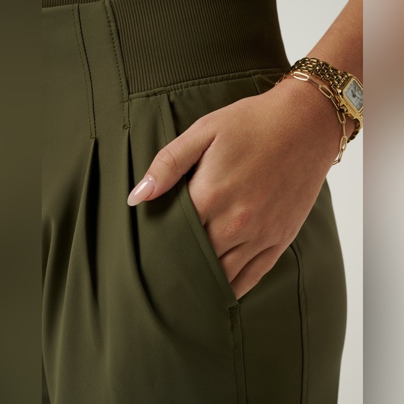 NWT Travis Mathew Moontide Pant Performance Travel Golf.    24 - Picture 4 of 10